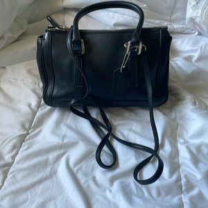Crossbody coach bag, small sized.